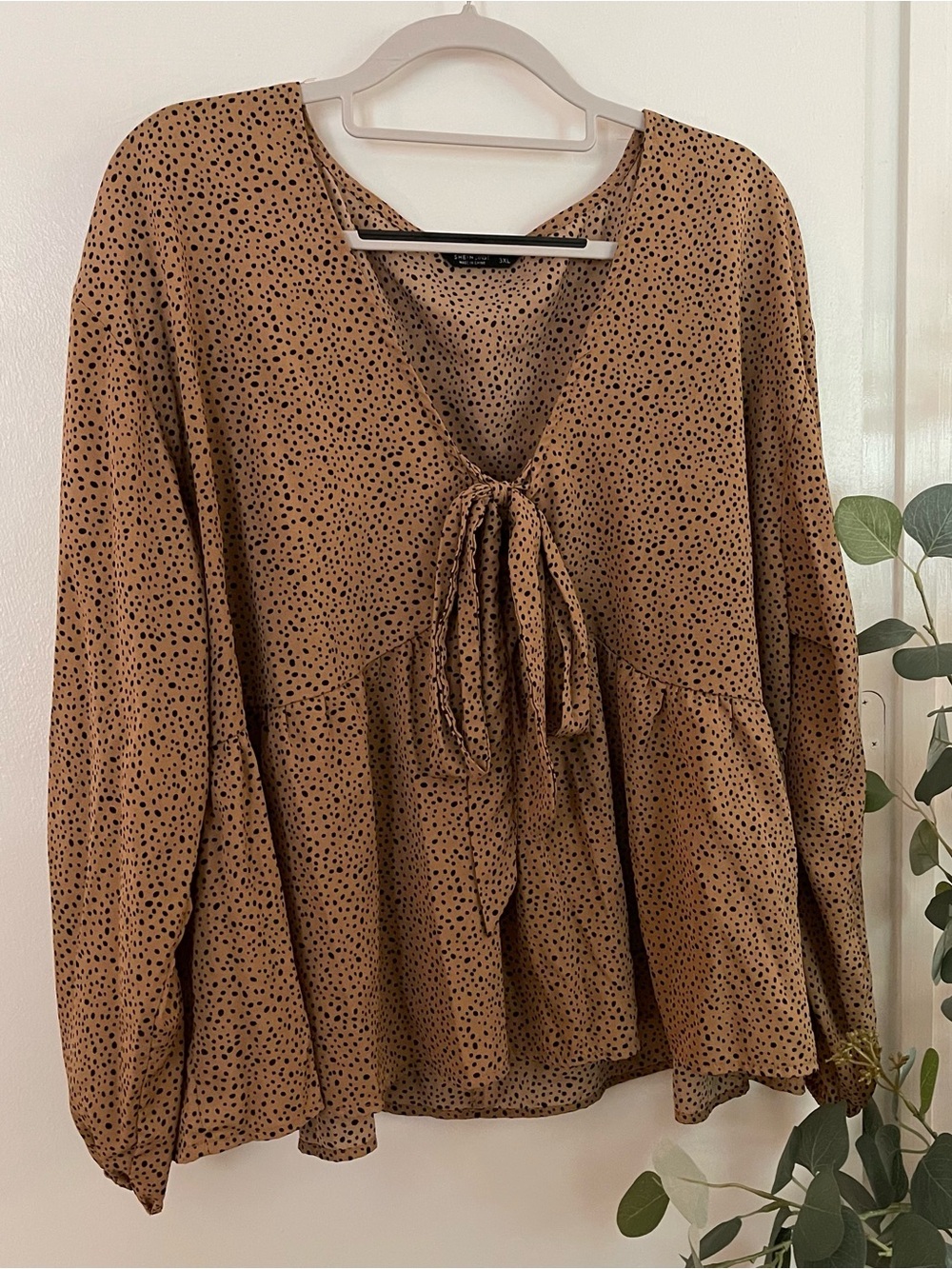 SHEIN Brown Polka Dot Tie-Neck Peplum Blouse